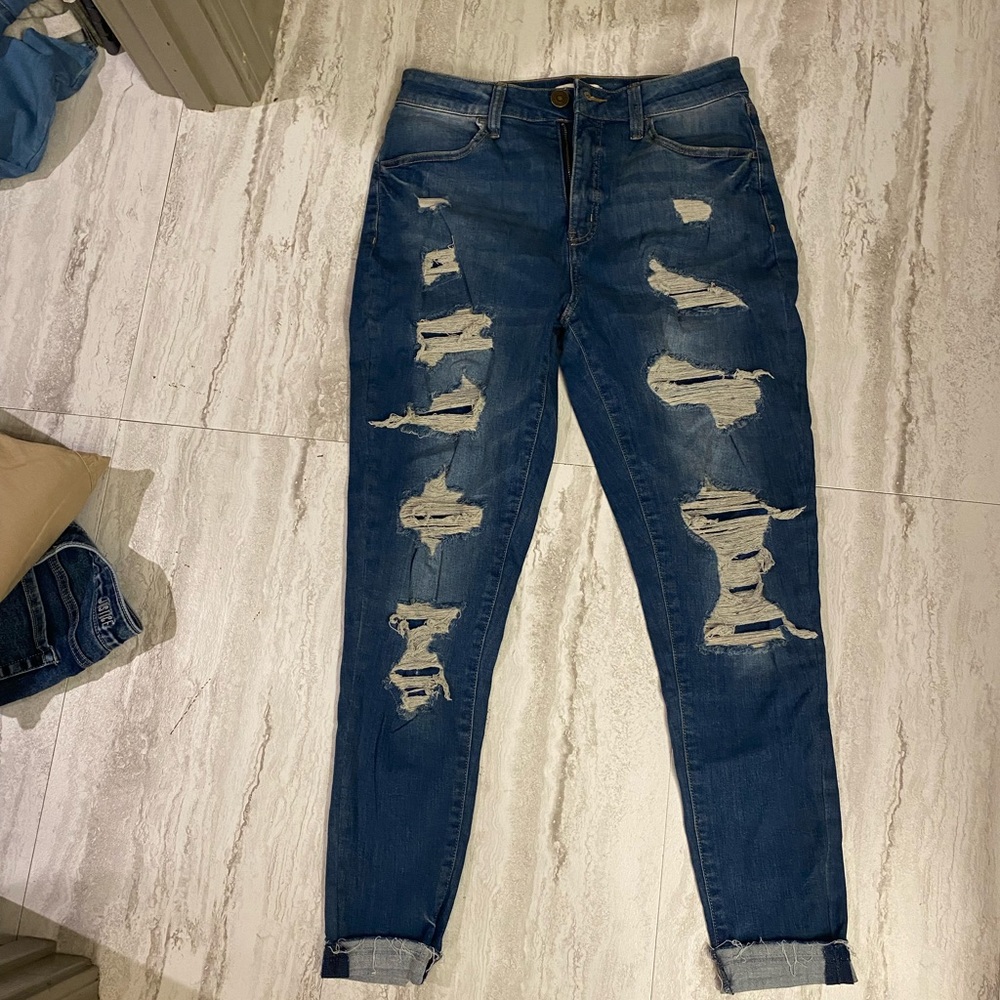 So super high rise curvy jeggings. Size 11/30w